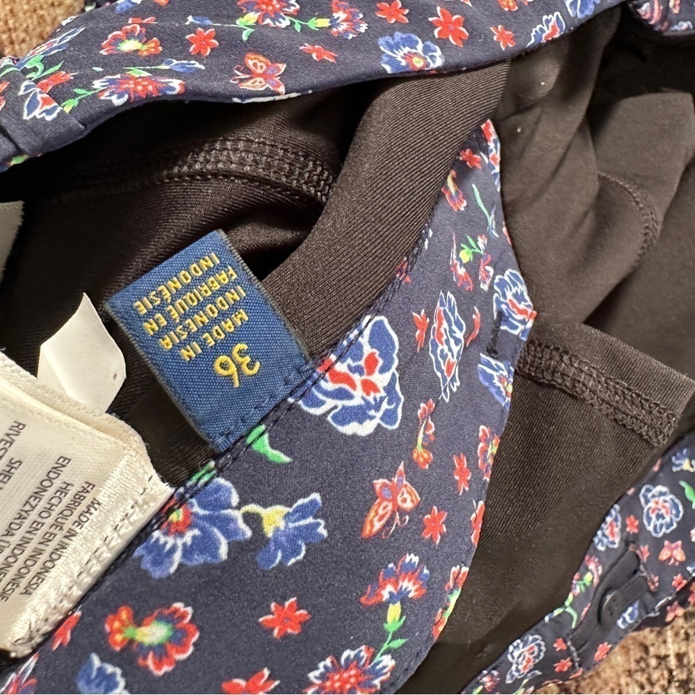 Men’s Polo Golf Navy Floral Shorts sz 36 - Picture 4 of 8